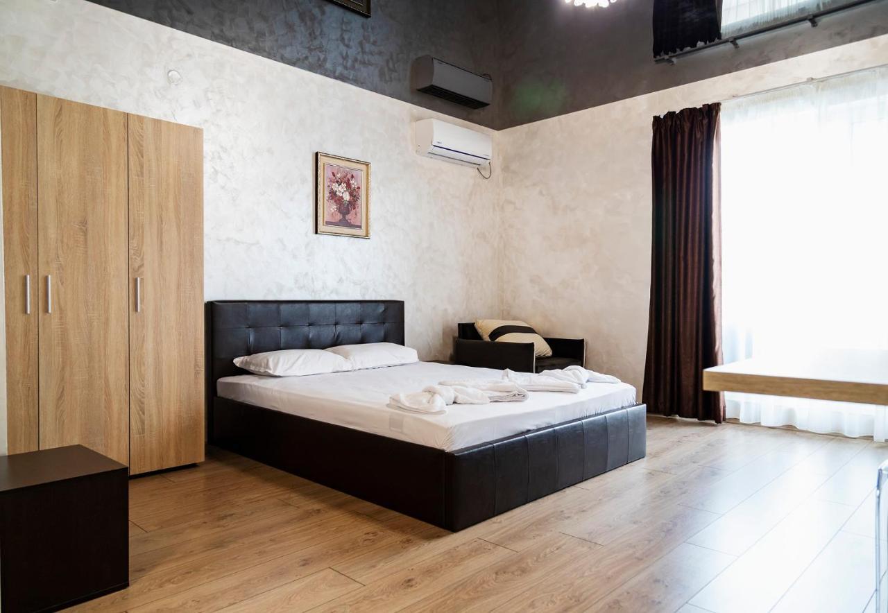Family Hotel - City Hotel Γιάμπολ Εξωτερικό φωτογραφία